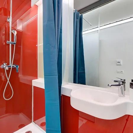 70 - Le Lokup - Wifi - Proche Tram アパート ランス